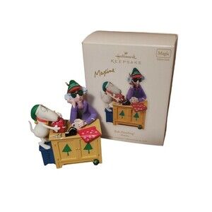 2010 Hallmark Maxine "Bah Humbug" Keepsake Christmas Ornament Features Sound